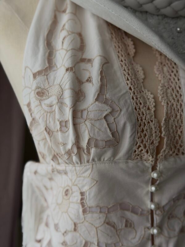 Briar Halter - sz 8
