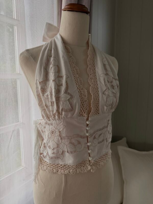 Briar Halter - sz 8